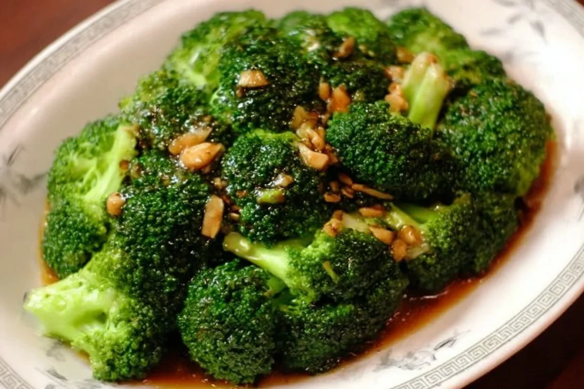Delicious Broccoli with Garlic Sauce ready to serve