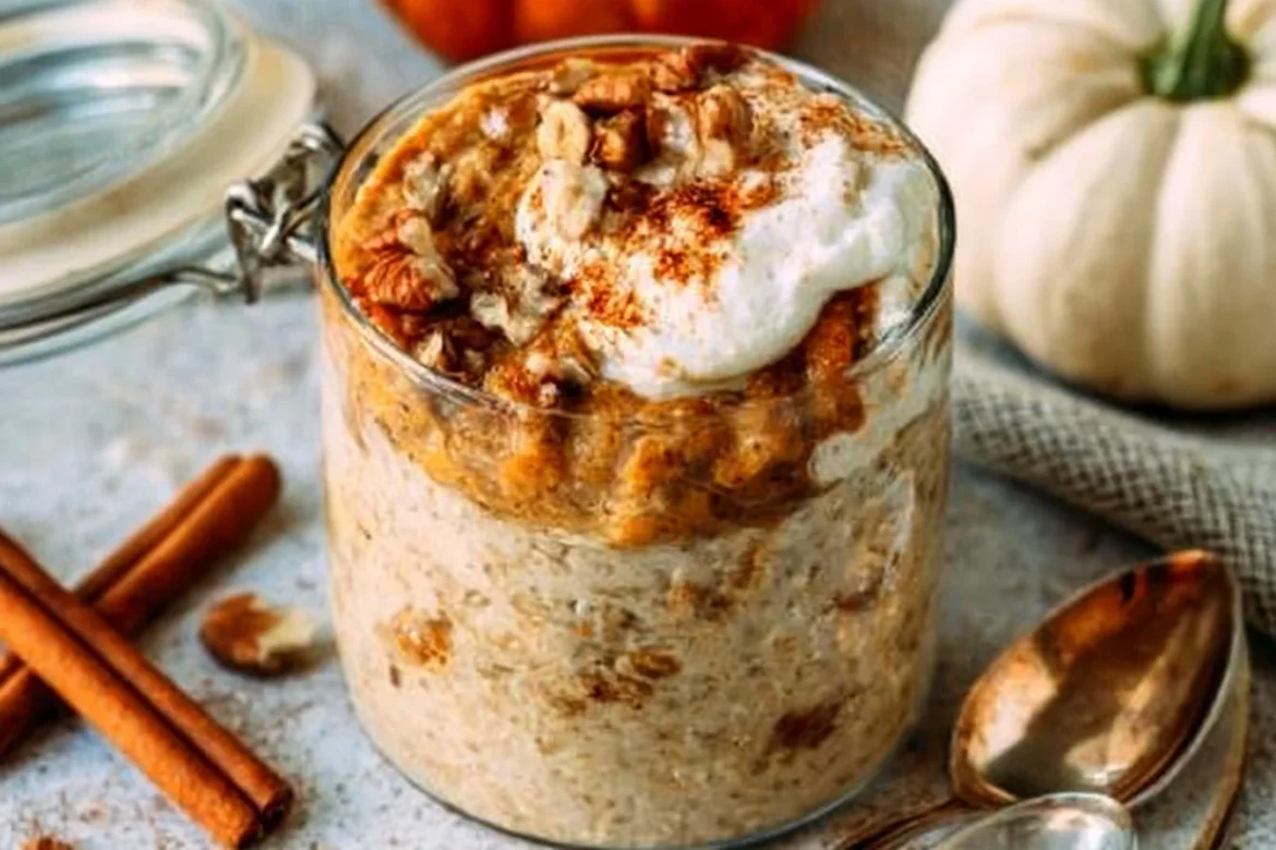 Pumpkin pie overnight oats topped with fall spices and nuts